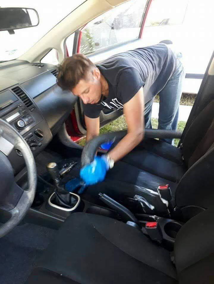 Aspirado y lavado de interior de auto — NanoDEPOT Durango